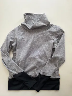 Athletic Sweatshirt Crewneck By Lucy In Grey, Size: Xs